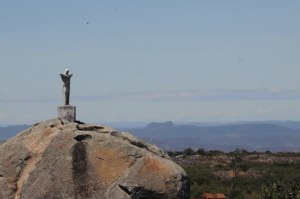 Cristo redentor no Pico do Papagaio editada
